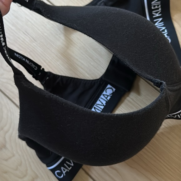 Calvin Klein bra - Picture 5 of 5